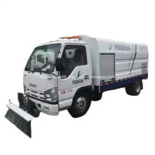 Mini Isuzu Road Washing And Cleaning Truck